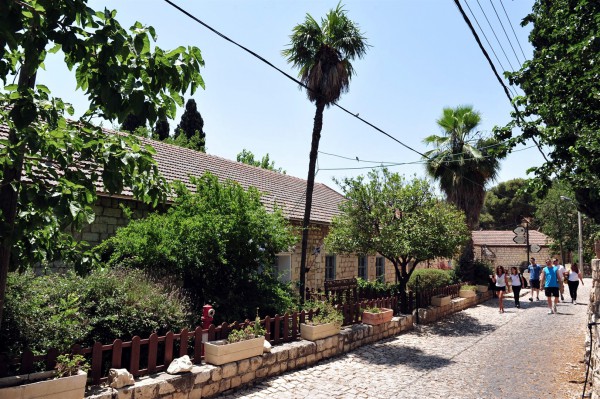 Gush Etzion is a cluster of Israeli settlements located in the Judean Mountains Rosh-Pinah