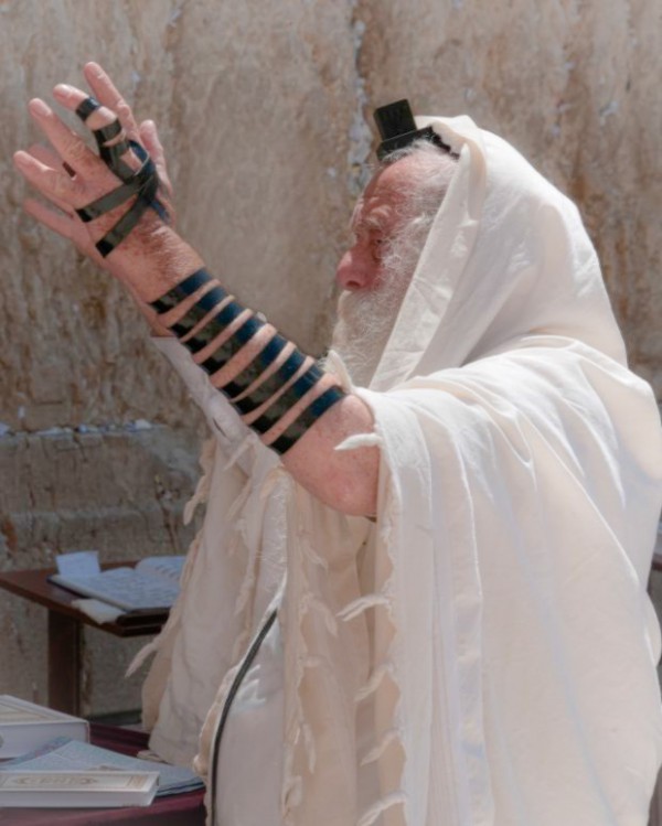Jewish Man Wearing Tefillin Jerusalem-prayer-tefillin