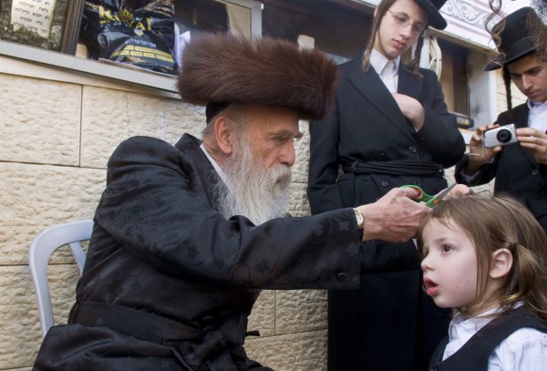 A 3 year old boy's first haircut on Lag-BOmer. Lag-BOmer-first-haircut