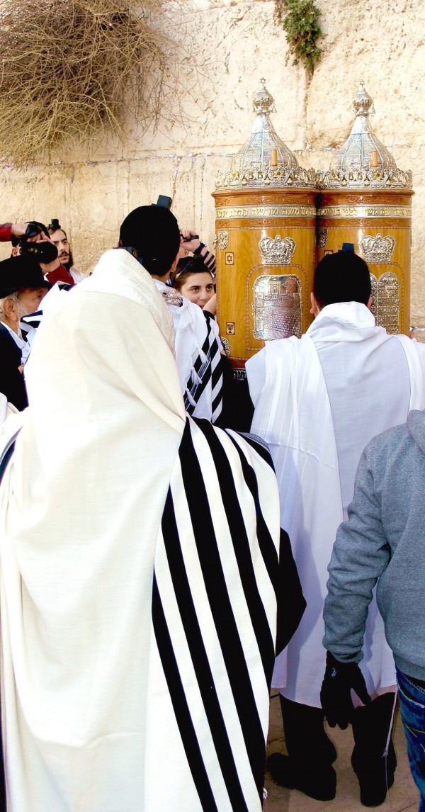 Hearing-the-Torah-being-read-at-the-Kotel Bar Mitzvah-Israel-Kotel