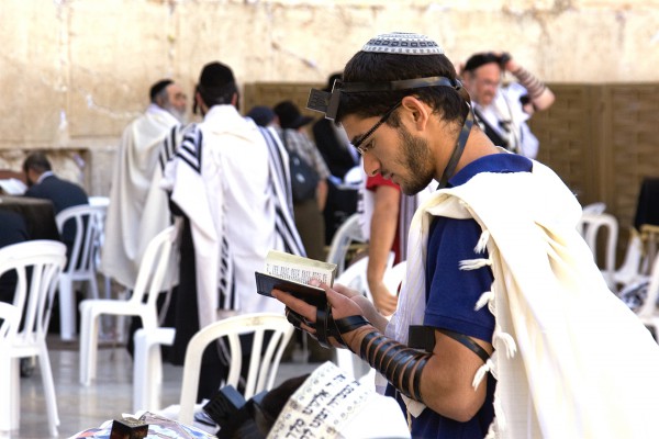 Tallit_prayer kippah, tefillin, phylacteries, tallit, prayer shawl, Kotel, siddur