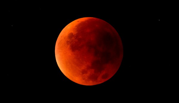 Supermoon Total Eclipse by James West Blood Moon-Blood Moon Tetrad